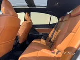 Toyota Camry GLE 2025
